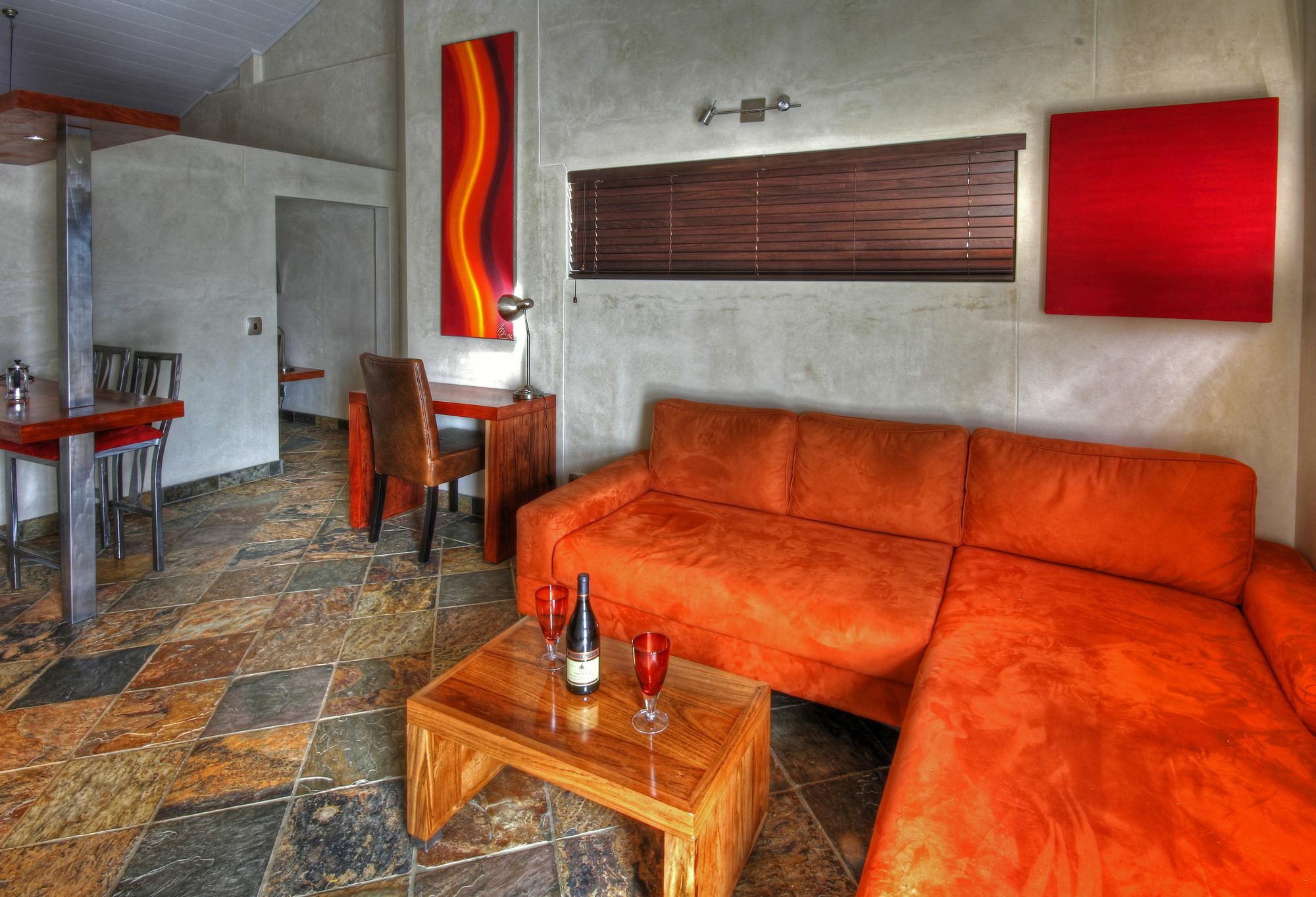 Hartmann Suites Serviced Self-Catering Apartments Windhoek Ngoại thất bức ảnh