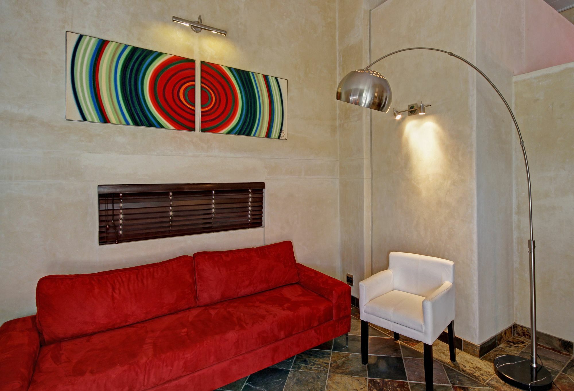 Hartmann Suites Serviced Self-Catering Apartments Windhoek Ngoại thất bức ảnh